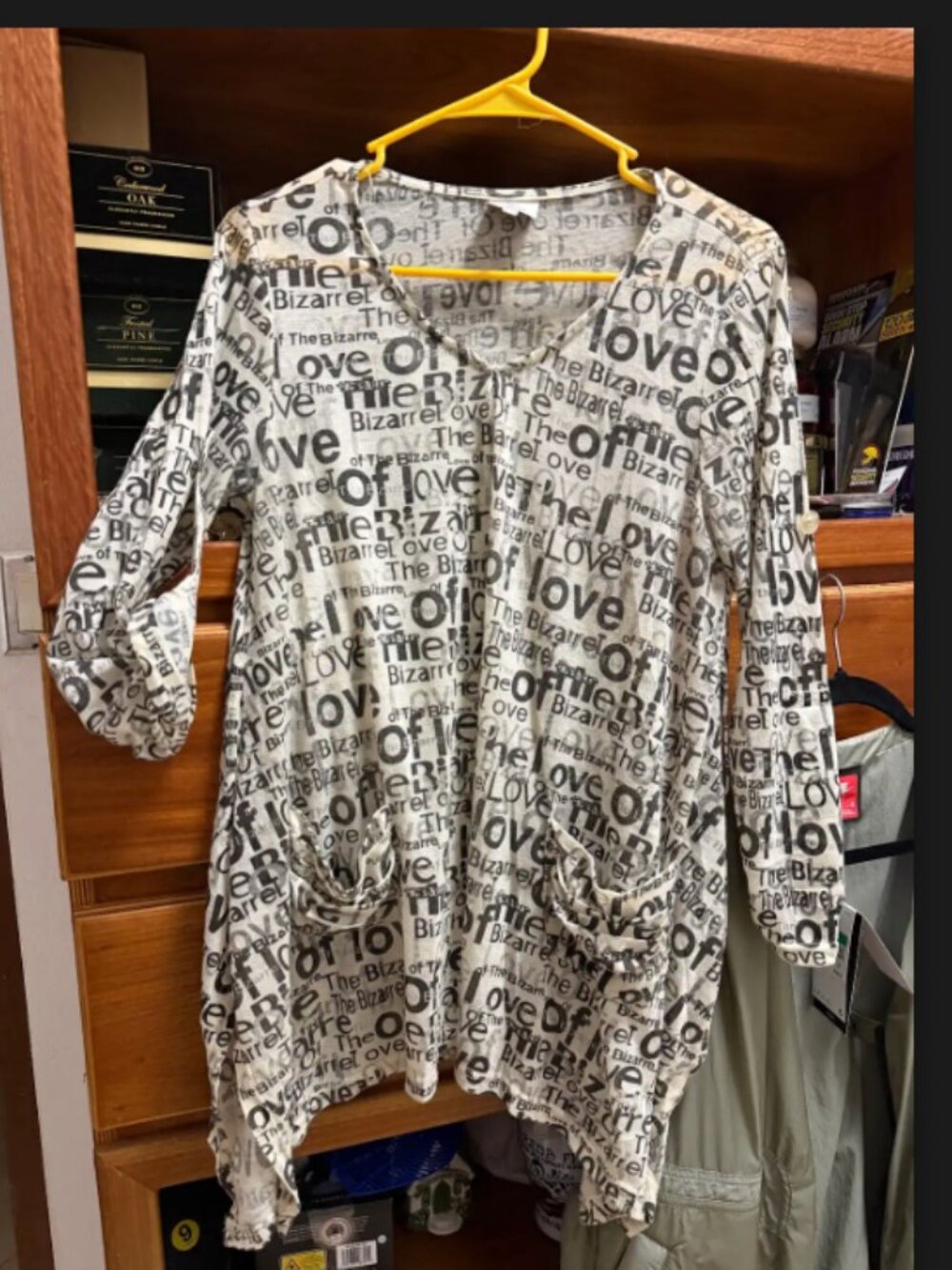 HOT&DELICIOUS Women's Size L the bizarr Love Print Multi-Color Blouse